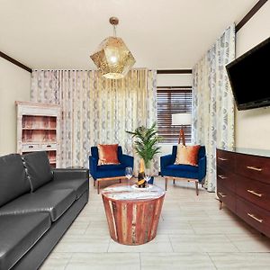 Suite à 1 Chambre à Coucher